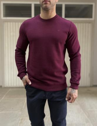 Ανδρική μακρυμάνικημπλούζα . Μαλακό, ψιλό πλεκτό ύφασμα. Στρογγυλή λαιμό κόψη και λάστιχο στα μανίκια και στο τελείωμα για καλύτερη εφαρμογή.ΚανονικήΣύνθεση 100% cottonΤο μοντέλο έχει ύψος 1.85 και βάρος 95 κιλά. Φοράει XXL