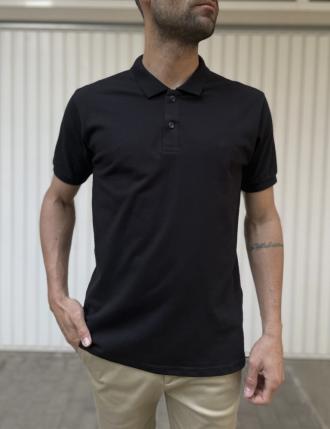 Ανδρική Polo κοντομάνικη μπλούζαπικέ. Διαθέτει λάστιχο στα μανίκια, γιακά και κουμπιά.Άνετη εφαρμογήΣύνθεση: 100% βαμβάκιΤο μοντέλο έχει ύψος 1.85 και 75 κιλά. Φοράει μέγεθος Μ