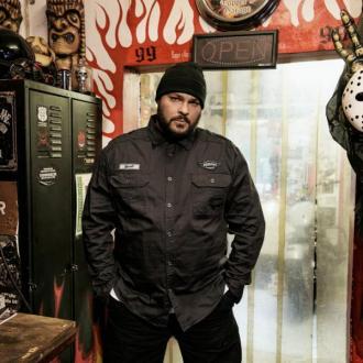 Πουκάμισο Luis Vintageshirt της εταιρείας Brandit.Το ρούχο έχει : Δυο τσέπες στο στήθος που κλείνουν με καπάκι Επωμίδες 3 κεντητά patch