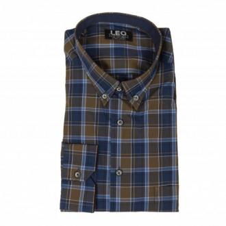 Με γνώμονα την κάθε προσεγμένη εμφάνιση που θες να κάνεις,η Leo Collection δημιούργησε το πουκάμισο