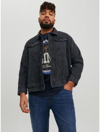 Jack %26 Jones Denim Jacket MF823.Το ρούχο έχει: Δύο πλαινές τσέπες στο ύψος της μέσης Δύο cargo τσέπες στο στήθος που κλείνουν με καπάκι και κουμπί Πατιλέτα που κλείνει με μεταλλικά κουμπιά Μανίκια που κλείνουν με μεταλλικό κουμπί Μέση που αυξομειώνει με κούμπωμα