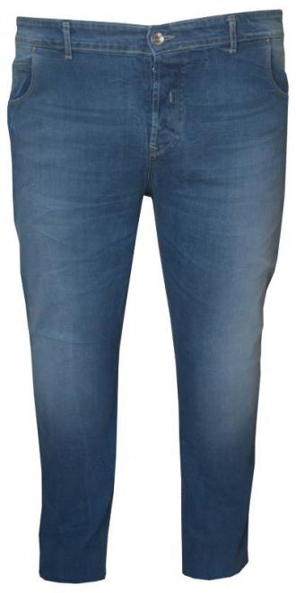 Το jean παντελόνι