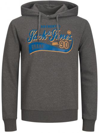 Sweat hoodie της Jack %26 Jones με plus fit εφαρμογή,κατασκευασμένο από σύμμεικτο φούτερ ύφασμα εξαιρετικής πλέξης και νηματοβαφής που σαν ιδιαίτερο χαρακτηριστικό του πέρα της ιδιαίτερης μεταξοτυπίας του έχει την άνεση κινήσεων λόγω της ελαστικότητας του και της απαλής του αίσθησης στην επαφή με το δέρμα. Με ένα πολύ μεγάλο εύρος συνδυασμών που καλύπτει από παντελόνια φόρμας μέχρι τζιν, καπαρτινέ παντελόνια και cargo παντελόνες, τα φούτερ τύπου hoodie αποτελούν αναπόσπαστο κομμάτι κάθε χειμερινής γκαρνταρόμπας για ένα χαλαρό και άνετο look.