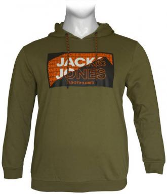Sweat hoodie "Cologan" της Jack %26 Jones με plus fit εφαρμογή,κατασκευασμένο από σύμμεικτο φούτερ ύφασμα εξαιρετικής πλέξης και νηματοβαφής που σαν ιδιαίτερο χαρακτηριστικό του πέρα της ιδιαίτερης μεταξοτυπίας του έχει την άνεση κινήσεων λόγω της ελαστικότητας του και της απαλής του αίσθησης στην επαφή με το δέρμα. Το ρούχο έχει ,επενδυμένη κουκούλα που κλείνει με κορδόνι για μεγαλύτερη προστασία από το κρύο,και βαμβακερό ελαστικό ριπ αγκαλιάζει την μέση και τα μανίκια του ρούχου. Με ένα πολύ μεγάλο εύρος συνδυασμών που καλύπτει από παντελόνια φόρμας μέχρι τζιν, καπαρτινέ παντελόνια και cargo παντελόνες, τα φούτερ τύπου hoodie αποτελούν αναπόσπαστο κομμάτι κάθε χειμερινής γκαρνταρόμπας για ένα χαλαρό και άνετο look. 