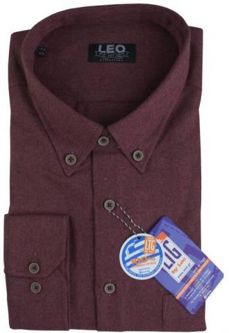 Εάν δεν έχεις δοκιμάσει στο ντύσιμο σου το ξεχωριστό ύφος που προσδίδει ένα casual φανελένιο πουκάμισο,τότε έχεις την ιδανική ευκαιρία να το κάνεις με την ιδιαίτερα στιλιστική πρόταση μας.Μπορείς να το συνδυάσεις εξίσου εύκολα με ένα τζιν αλλά και με ένα καπαρτινέ πεντάτσεπο παντελόνι. Παρακολουθώντας από κοντά τις τάσεις της μόδας αλλά και τους διεθνείς καταλόγους παραγωγής των μεγαλύτερων υφαντουργιών στον τομέα του ανδρικού πουκαμισού,η Leo Collection συνεχίζει να επιλέγει τα ιδανικά υφάσματα που αφορούν το ανδρικό πουκάμισο σε μεγάλο μέγεθος με τις όποιες ιδιαιτερότητες αυτό έχει.Άλλωστε η πείρα των 55 και πλέον ετών της είναι η προφανέστερη και καλύτερη εγγύηση που μπορείς να έχεις.