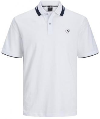  Βαμβακερό μονόχρωμο polo πικέ της Jack %26 Jones σε plus fit γραμμή.Κατασκευασμένο από εξαιρετικής ποιότητας μερσεριζέ πικέ ύφασμα (100% βαμβάκι mercerised) που εγγυάται την αντοχή στον αποχρωματισμό ενώ ταυτόχρονα το καθιστά πολύ άνετο και δροσερό ούτως ώστε να το φοράς άφοβα όσες ώρες θες,αποφεύγοντας τους ερεθισμούς μιας και η συγκεκριμένη πλέξη επιτρέπει στο δέρμα να αναπνέει αποβάλλοντας τον ιδρώτα.  
