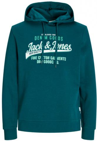 Sweat hoodie της Jack %26 Jones με plus fit εφαρμογή,κατασκευασμένο από σύμμεικτο φούτερ ύφασμα εξαιρετικής πλέξης και νηματοβαφής που σαν ιδιαίτερο χαρακτηριστικό του πέρα της ιδιαίτερης μεταξοτυπίας του έχει την άνεση κινήσεων λόγω της ελαστικότητας του και της απαλής του αίσθησης στην επαφή με το δέρμα. Με ένα πολύ μεγάλο εύρος συνδυασμών που καλύπτει από παντελόνια φόρμας μέχρι τζιν, καπαρτινέ παντελόνια και cargo παντελόνες, τα φούτερ τύπου hoodie αποτελούν αναπόσπαστο κομμάτι κάθε χειμερινής γκαρνταρόμπας για ένα χαλαρό και άνετο look.