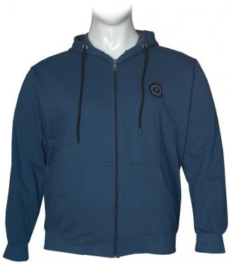 Βαμβακερή ζακέτα φούτερ δίκλωνη με κουκούλα.Κομψή και πρακτική συνδυάζεται πολύ εύκολα μιας και το μόνο που παρεμβάλλεται στο μονόχρωμο ντεσέν της είναι το διακριτικό απλικέ patch στο ύψος του στήθους.Η κουκούλα έχει επενδυθεί με επιπλέον βαμβακερό ύφασμα και μαζεύει με κορδόνια ρύθμισης ,ενώ η ζακέτα έχει τσέπες στο μπροστά μέρος της και λάστιχο στο τελείωμα των μανικιών και την μέση,κρατώντας σας ζεστούς.