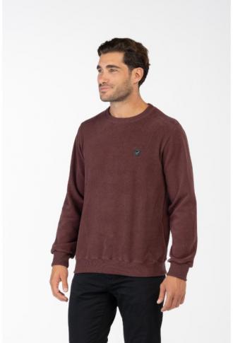 Μακρυμάνικη wool feel μπλούζα με λαιμόκοψη και δερμάτινο patch,της Leo Collection.Το φινίρισμα του ρούχου αγκαλιάζει με πλεκτό ελαστικό ριπ τους καρπούς των χεριών και την μέση ενώ με πλεκτό ριπ έχει επενδυθεί και η λαιμόκοψη του.Ιδανικό για μια προσεγμένη casual εμφάνιση αλλά και για μια πιο ξεχωριστή και ιδιαίτερη βραδινή εμφάνιση,συνδυασμένο με κάποιο από τα αγαπημένα chinos παντελόνια και σακάκια σου.Κατασκευασμένο από σύμικτο ύφασμα(Βαμβάκι 80%,Polyester 20%). Οι μακρυμάνικες μάλλινες μπλούζες είναι μια πρακτική επιλογή που θα σε διευκολύνει στον συνδυασμό με πολλούς τύπους παντελονιών,ενώ θα σε κρατήσει ζεστό τους χειμωνιάτικους μήνες του χρόνου.Ιδανικά συνδυασμένες με ένα πουκάμισο και ένα παντελόνι τζιν για μια ξεχωριστή και άνετη εμφάνιση κατά την διάρκεια της μέρας ,αλλά και ευκολοσυνδύαστες για την βραδινή σου έξοδο ταιριάζοντας τις με σπορ σακάκι,πουκάμισο και παντελόνι τύπου chinos ή πεντάτσεπο καπαρτινέ. Ανεξάρτητα από το πως θα επιλέξεις να τις συνδυάσεις,οι βαμβακερές μακρυμάνικες μπλούζες είναι η πλέον ιδανική και μοντέρνα επιλογή και ένα must για την γκαρνταρόμπα σου.