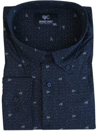 Με γνώμονα την κάθε προσεγμένη εμφάνιση που θες να κάνεις,η Leo XXXL επέλεξε για σένα ένα πουκάμισο μέσα από μια αστείρευτη γκάμα εξαιρετικών ελαστικών υφασμάτων.Παίξε με τους χρωματικούς συνδυασμούς εναλλάσσοντας τα παντελόνια που έχεις στην γκαρνταρόμπα σου,ανάλογα την περίσταση αλλά και το κύρος που θέλεις να προσδώσεις στην εκάστοτε εμφάνιση σου.Ταίριαξε το με το αγαπημένο σου τζιν η καπαρτινέ πεντάτσεπο παντελόνι,φορώντας το ριχτό και έξω από το παντελόνι σου για ένα άνετο και ξεχωριστό καθημερινό ντύσιμο.Κάνοντας λοιπόν την συγκεκριμένη επιλογή και ξεκινώντας την ημέρα σου φορώντας το,μέσα στην πρώτη ώρα θα ξεχάσεις ότι φοράς ένα casual πουκάμισο σαν όλα τα υπόλοιπα της γκαρνταρόμπας σου. Είναι γεγονός πως τα τελευταία χρόνια τα έντονα σχεδιαστά πουκάμισα έχουν κάνει την είσοδο τους στο ανδρικό ντύσιμο αλλά και στις περισσότερες ανδρικές γκαρνταρόμπες .Ευκολοφόρετα και εντυπωσιακά στην εμφάνιση εκ φύσεως δώσανε στυλιστικές λύσεις στο καθημερινό αλλά και στο επίσημο μοντέρνο ανδρικό ντύσιμο.Παρακολουθώντας λοιπόν από κοντά τις τάσεις της μόδας αλλά και τους διεθνείς καταλόγους παραγωγής των μεγαλύτερων υφαντουργιών στον τομέα του ανδρικού πουκαμισού,η Leo Collection συνεχίζει να επιλέγει τα ιδανικά υφάσματα που αφορούν το ανδρικό πουκάμισο σε μεγάλο μέγεθος με τις όποιες ιδιαιτερότητες αυτό έχει.Άλλωστε η πείρα των 65 και πλέον ετών της είναι η προφανέστερη και καλύτερη εγγύηση που μπορείς να έχεις.