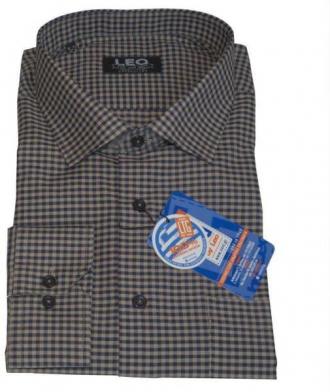 Με γνώμονα την κάθε προσεγμένη εμφάνιση που θες να κάνεις,η Leo Collection δημιούργησε το πουκάμισο