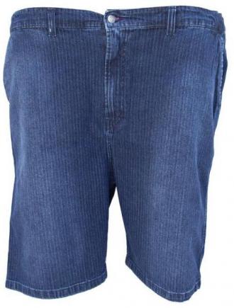 Η βερμούδα μπορεί να μην είναι το πιο επίσημο ένδυμα που έχεις στην γκαρνταρόμπα σου αλλά όσο πλησιάζουν οι καλοκαιρινοί μήνες,νιώθεις ότι είναι μια αναγκαιότητα.Πόσο μάλλον όταν το ελληνικό καλοκαίρι ξεκινάει (πλέον) από τον μήνα Μάιο και τελειώνει τέλος Σεπτεμβρίου. Η Leo XXXL έχει την πλέον χρηστική πρόταση για μια κομψή και δροσερή εμφάνιση.Η βερμούδα