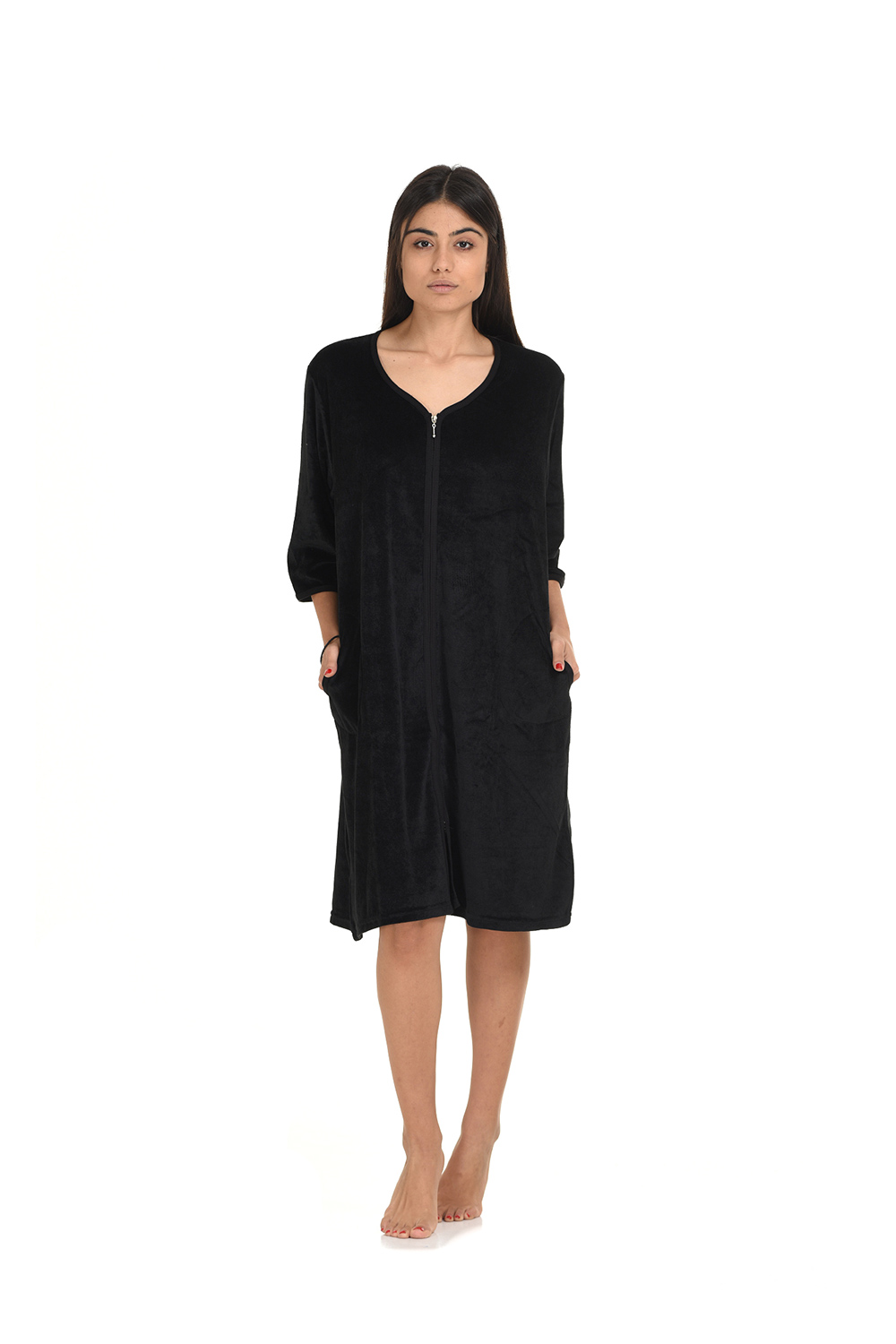 Vienetta βελουτέ homewear φόρεμα με φερμουάρ, 3/4 μανίκι και τσέπες σε Plus Size μέγεθος.