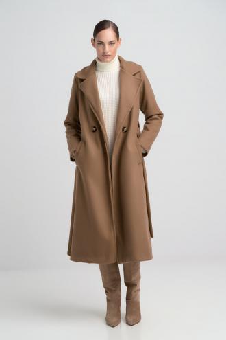 Παλτό βελούρ με ζώνη στην μέση και κλείσιμο με κουμπιά,τσέπες στο πλάι. 93% polyester 7% spandex
