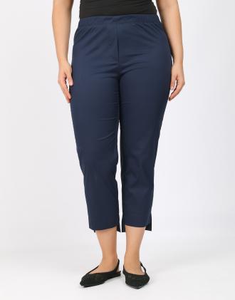 Κάπρι, ελαστικό παντελόνι. ΣΥΝΘΕΣΗ: 62%COT 33%PA 5%EL