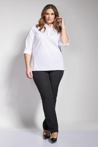 Tailored παντελόνι κρεπ σε slim γραμμή. Ελαστική μέση κι ελαστική ύφανση που διασφαλίζουν άψογη εφαρμογή. Κλείσιμο με κουμπί και φερμουάρ. Διακοσμητικές τσέπες στο πλάι και ραφές που αναδεικνύουν την σιλουέτα. Συνδυάστε το με πουκάμισo ή T-shirt και σακάκι για το γραφείο ή με βραδινά τοπ και πανωφόρι για μία έξοδο. Το μοντέλο έχει ύψος 180 εκ στήθος 107 μέση 95 περιφέρεια 122 και φοράει το μέγεθος S